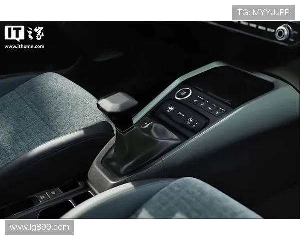 1.0T动力、提供GT-Line车型,2026款起亚奕跑发布