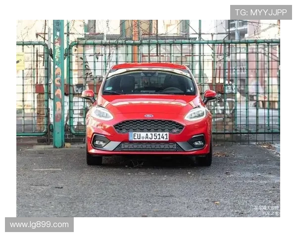 1.5T+200马力+6MT，6.5秒破百，2022款福特嘉年华ST海外上市