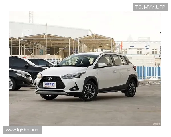 10万元左右你选谁? YARiS L 致炫 VS 飞度 10万元左右你选谁? YARiS L 致炫 VS 飞度